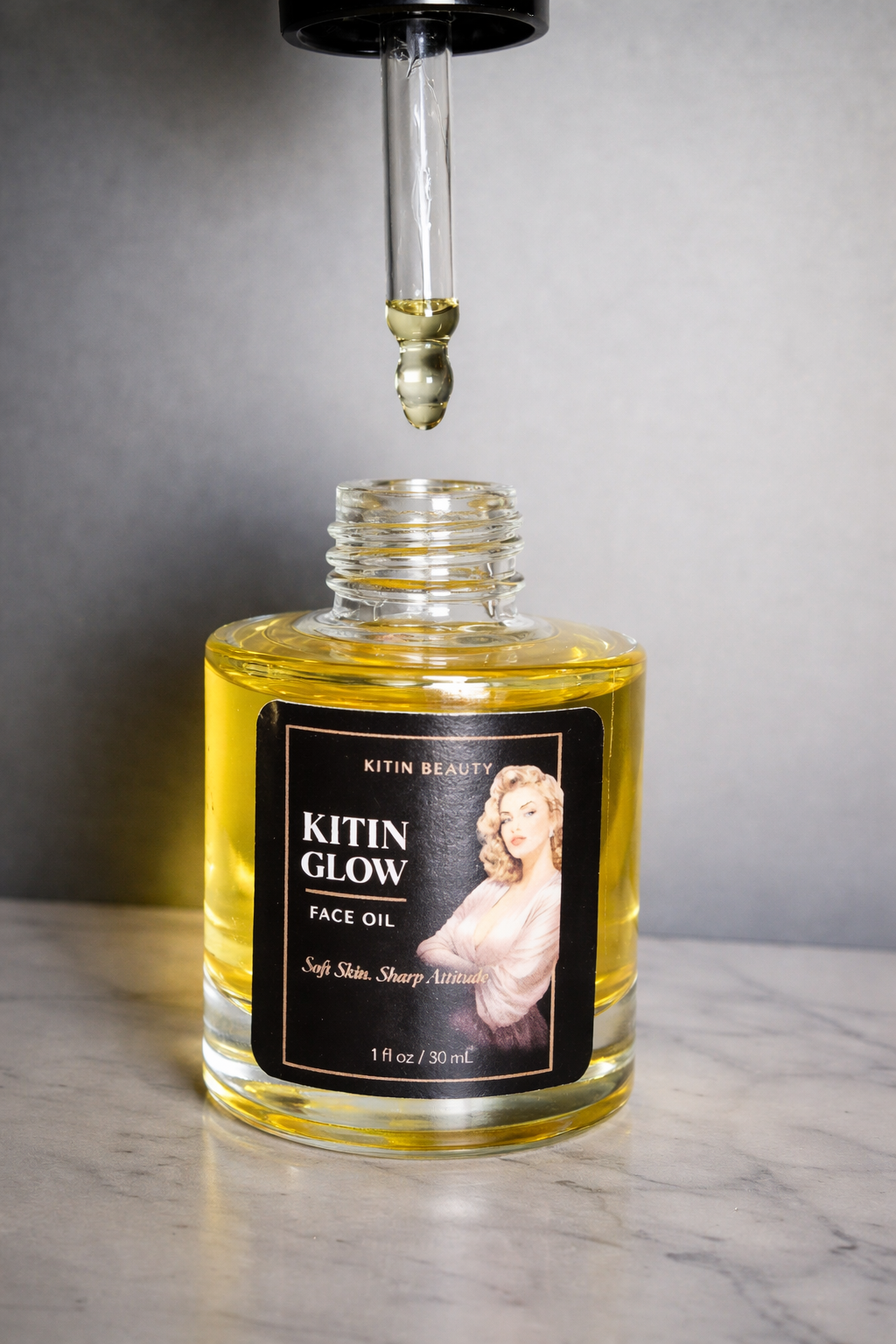 Kitin Glow Face Oil – Soft Skin. Sharp Attitude.